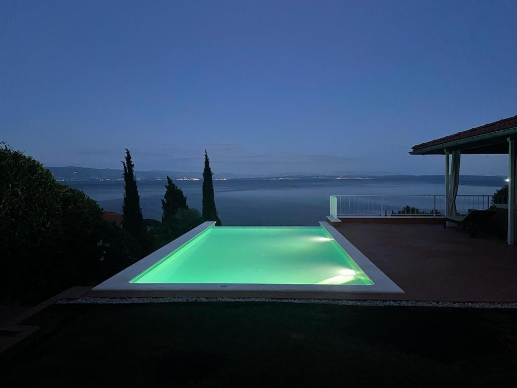 Villa Lovran, heated pool&incredible sea view Esterno foto