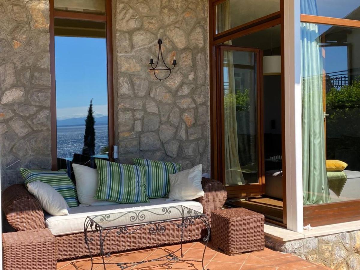 Villa Lovran, heated pool&incredible sea view Esterno foto