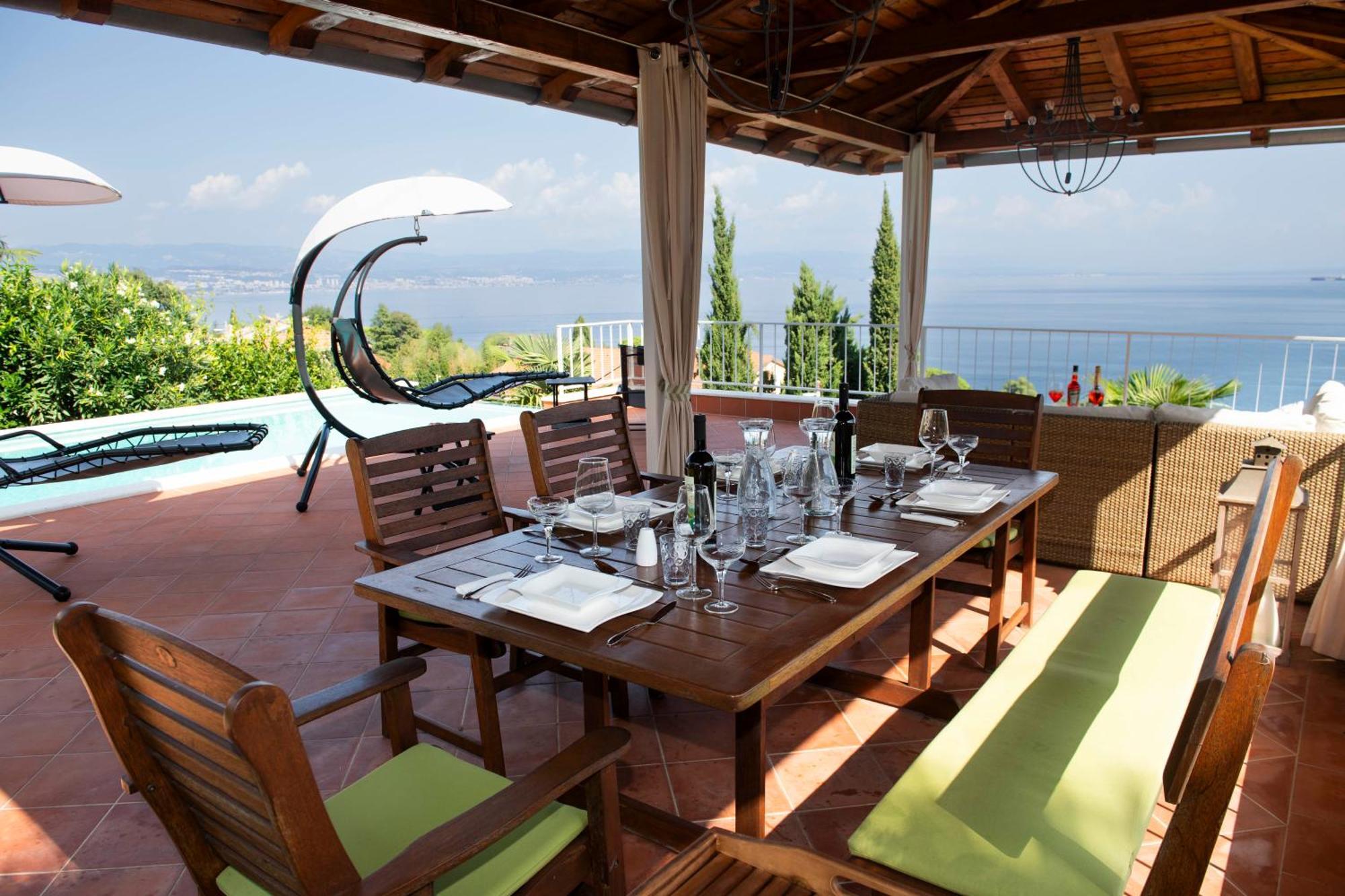 Villa Lovran, heated pool&incredible sea view Esterno foto