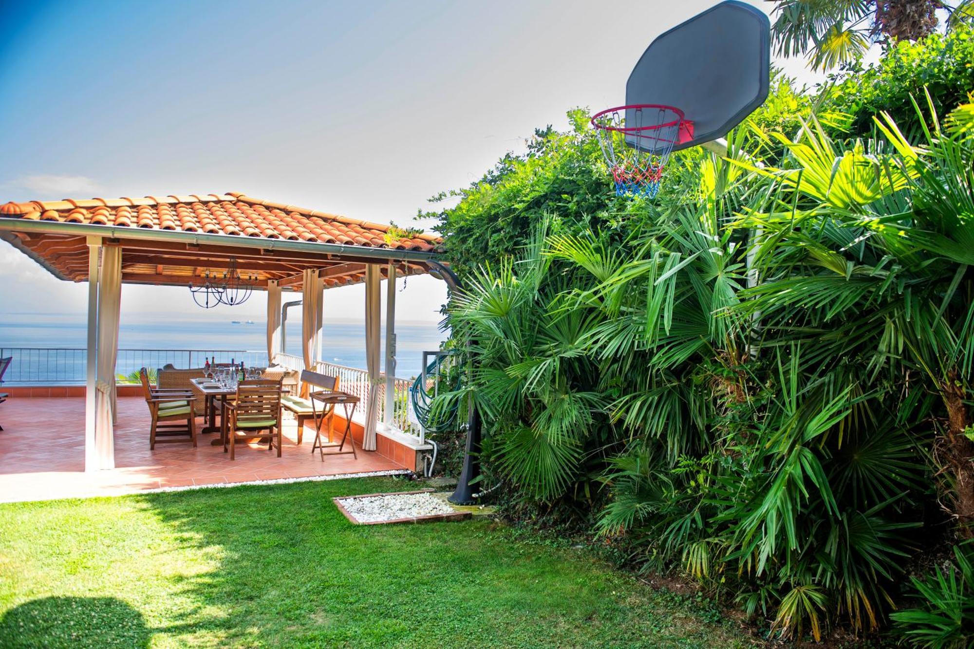 Villa Lovran, heated pool&incredible sea view Esterno foto