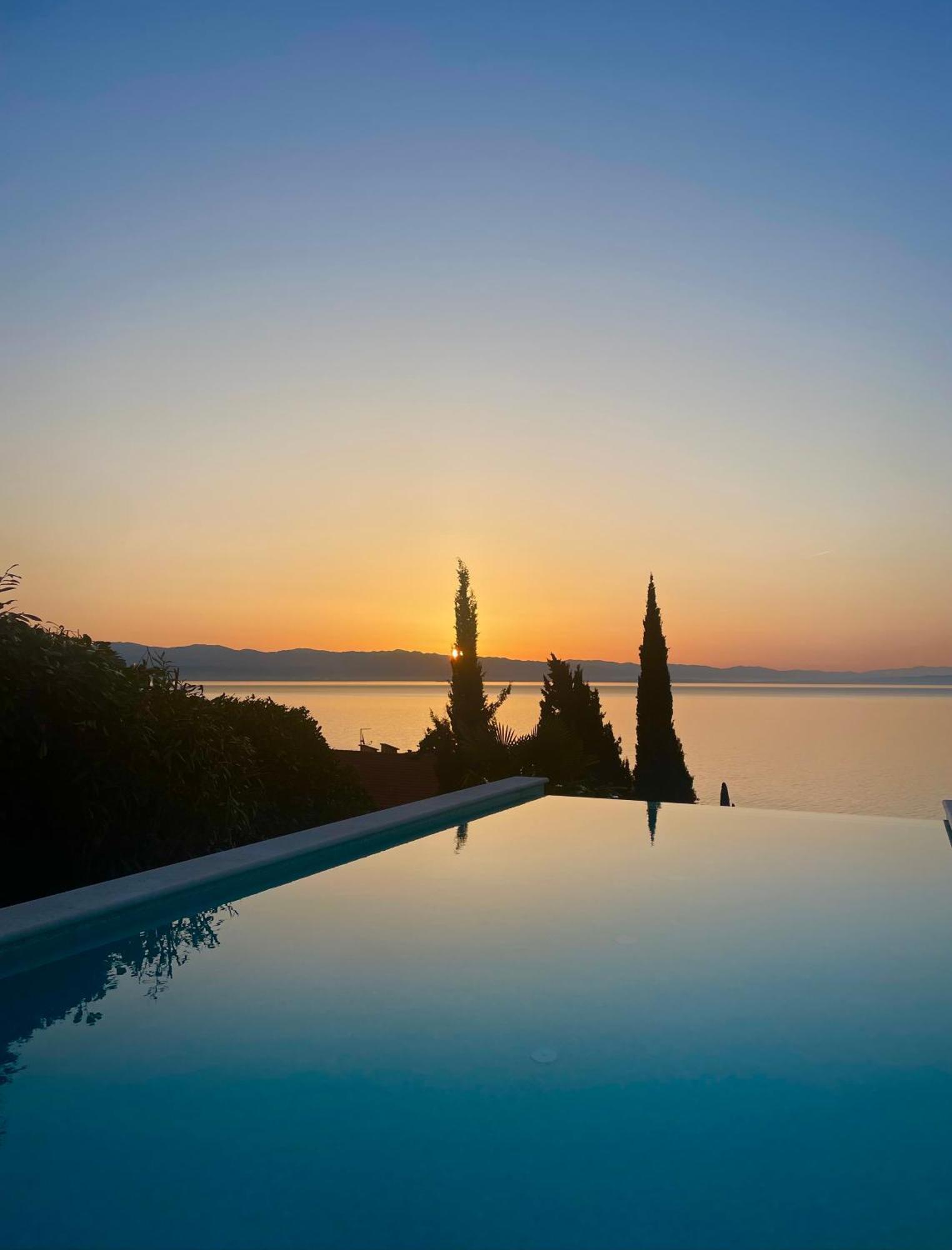 Villa Lovran, heated pool&incredible sea view Esterno foto